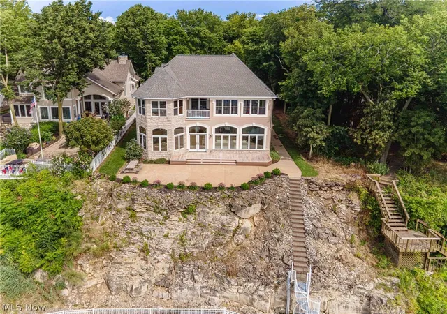 Photo 3 of Single family home for sale at 3706 E Baycliffs Dr, Lakeside Marblehead, OH 43440 | MLS# 5202871 | Listing updated on 2026-08-21