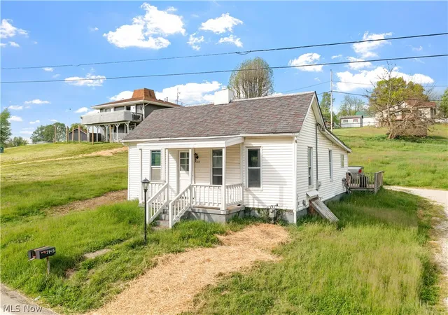 Homes for sale in Cambridge, OH | 7145 Bloomfield Rd, Cambridge, OH 43725 | MLS# 5208644