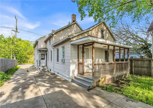 Homes for sale in Cleveland, OH | 3359 E 65Th St, Cleveland, OH 44127 | MLS# 5209027
