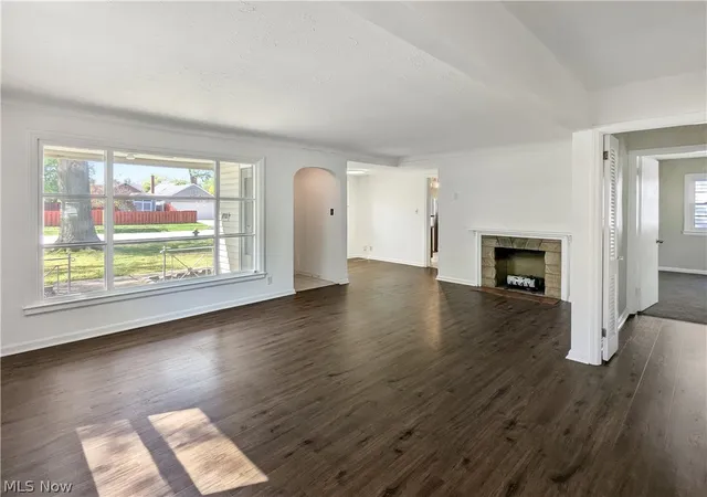 Homes for sale in Cleveland, OH | 4135 Eastway Rd, Cleveland, OH 44121 | MLS# 5209130