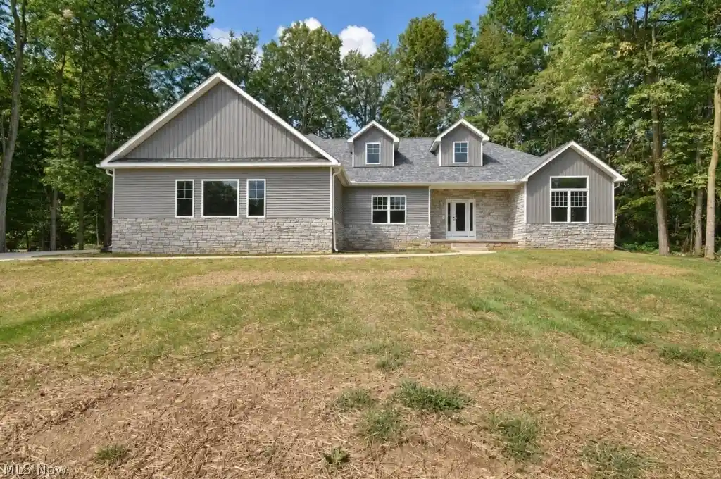 Photo 1 of Single family home for sale at 2791 Sylvan Rd, Geneva, OH 44041 | MLS# 5209254 | Listing updated on 2026-10-23