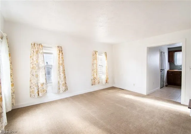 3rd image of 416 N Cedar Ave, Niles, OH 44446 | MLS# 5209266
