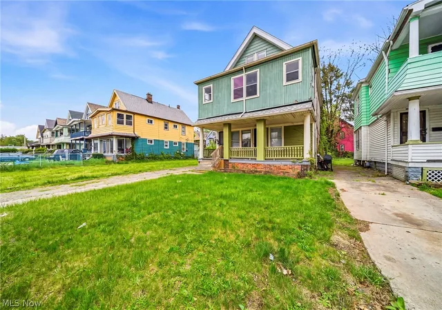 Homes for sale in Cleveland, OH | 13504 Ashburton Ave, Cleveland, OH 44110 | MLS# 5206720