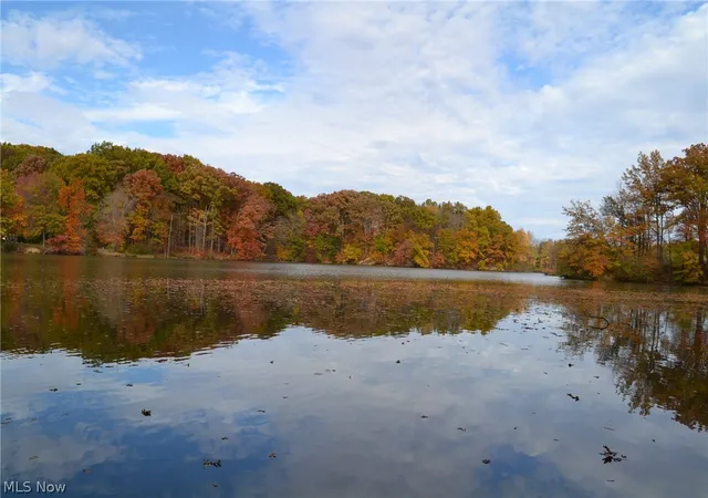 4th image of 229 Lake Shore Ter, Warren, OH 44481 | MLS# 5202510