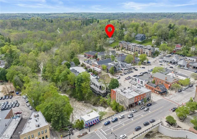 3rd image of 58 W Orange St, Chagrin Falls, OH 44022 | MLS# 5208776
