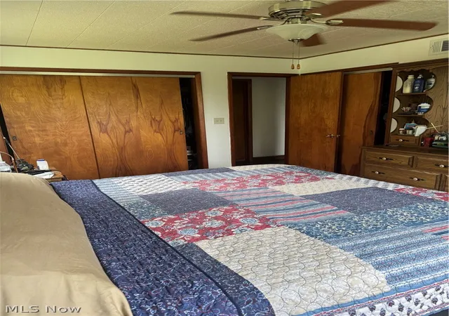 3rd image of 1042 County Rd 42, Toronto, OH 43964 | MLS# 5208688