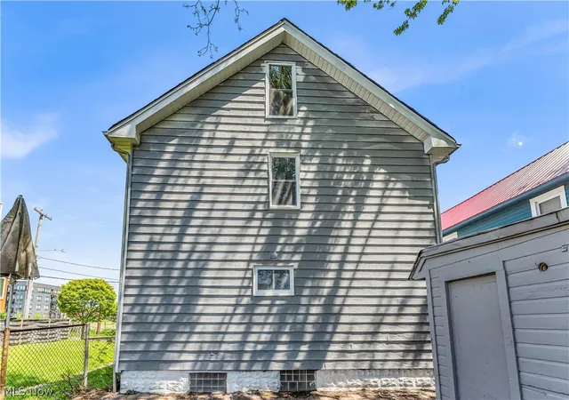 46th image of 1304 W 73rd St, Cleveland, OH 44102 | MLS# 5209355
