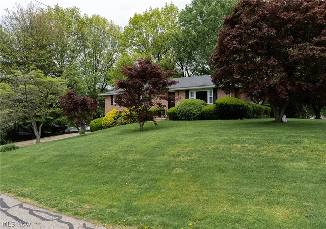 Homes for sale in Canton, OH | 325 Faircrest St Sw, Canton, OH 44706 | MLS# 5207007