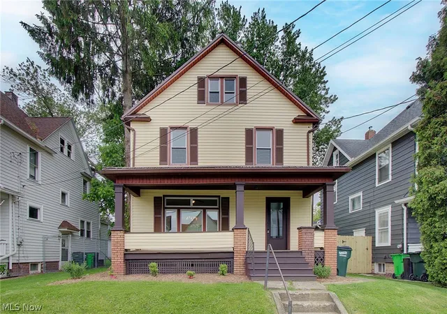 Homes for sale in Alliance, OH | 456 W Broadway St, Alliance, OH 44601 | MLS# 5209340