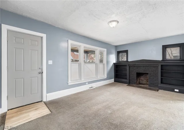 4th image of 594 Columbia Ave, Akron, OH 44310 | MLS# 5209513