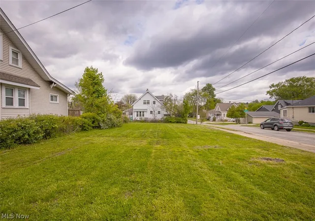 2nd image of 1151 Harpster Ave, Akron, OH 44314 | MLS# 5209541