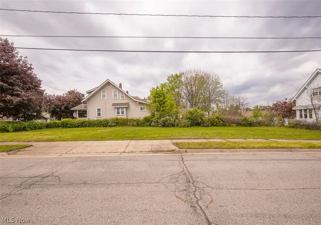 4th image of 1151 Harpster Ave, Akron, OH 44314 | MLS# 5209541