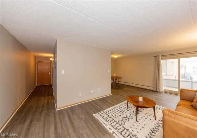 5th image of 521 Tollis Pkwy, Broadview Heights, OH 44147