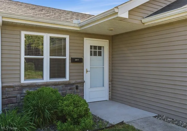 Homes for sale in Belpre, OH | 416A Elm Street, Belpre, OH 45714 | MLS# 5208118