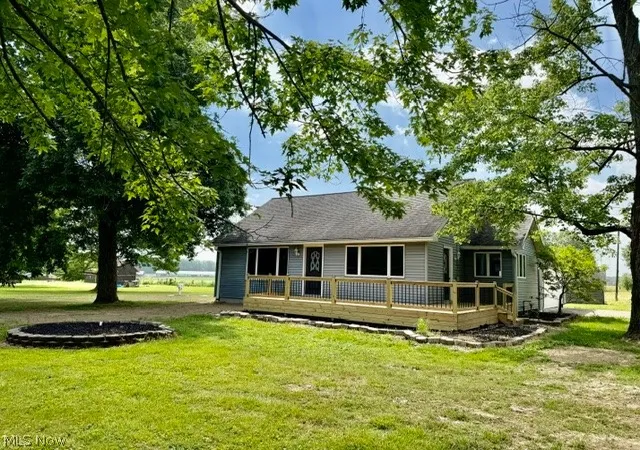Homes for sale in Newton Falls, OH | 4191 Hallock Young Rd, Newton Falls, OH 44444 | MLS# 5209548