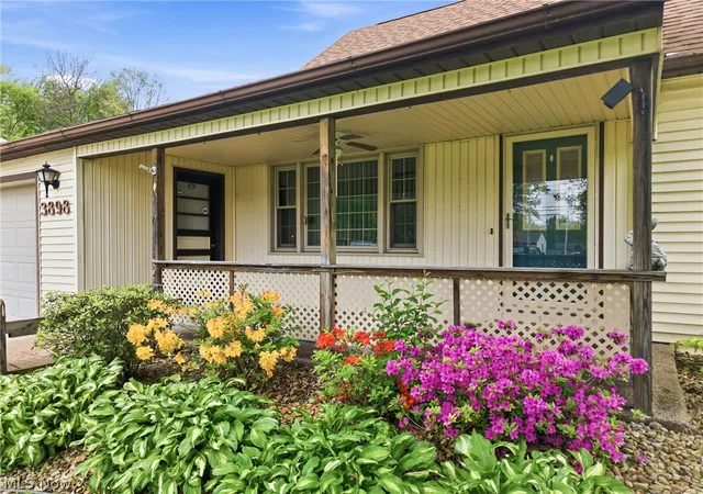 4th image of 3898 New Rd, Austintown, OH 44515 | MLS# 5208244