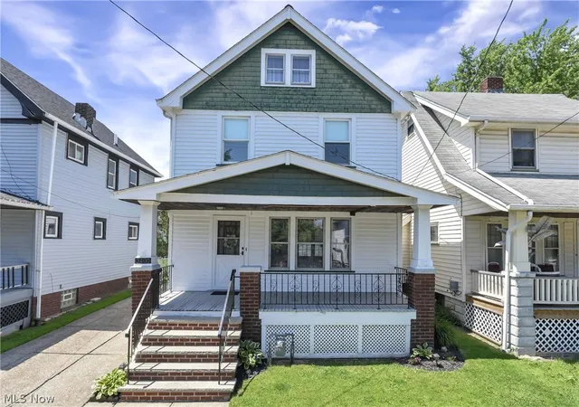 Homes for sale in Cleveland, OH | 3400 W 91st St, Cleveland, OH 44102 | MLS# 5209679