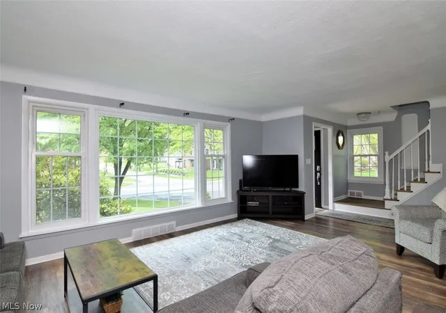 Photo 4 of Single family home for sale at 17407 Lomond Blvd, Cleveland, OH 44120 | MLS# 5201703 | Listing updated on 2026-06-22