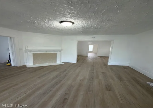 2nd image of 767 E 105th St, Cleveland, OH 44108 | MLS# 5209574