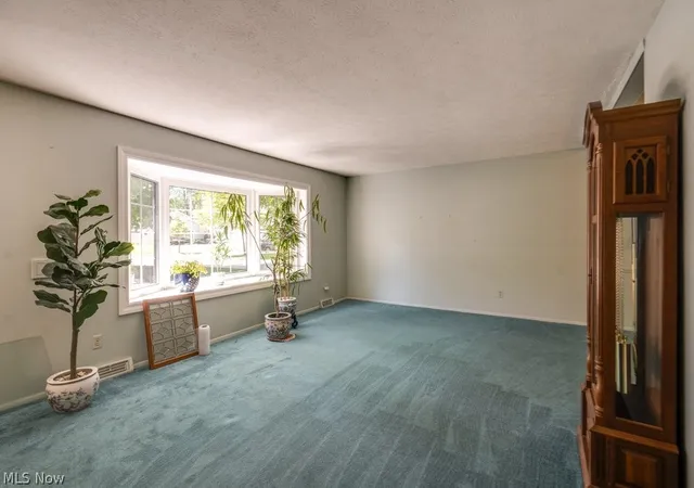 4th image of 6723 Edgemoor Ave, Solon, OH 44139 | MLS# 5209590