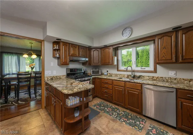 Photo 3 of Single family home for sale at 2677 Summit Rd, Copley, OH 44321 | MLS# 5209719 | Listing updated on 2026-06-16