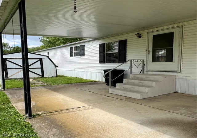 Homes for sale in Massillon, OH | 28 Thomas Blvd Nw, Massillon, OH 44647 | MLS# 5208618