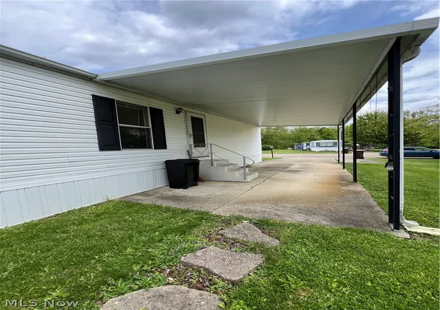 Homes for sale in Massillon, OH | 28 Thomas Blvd Nw, Massillon, OH 44647 | MLS# 5208618