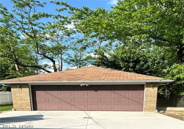 Photo 2 of Single family home for sale at 1563 E 196th Street, Euclid, OH 44117 | MLS# 5210051 | Listing updated on 2026-07-07