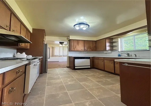 Photo 3 of Single family home for sale at 1563 E 196th Street, Euclid, OH 44117 | MLS# 5210051 | Listing updated on 2026-07-07