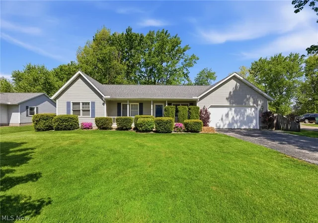4th image of 70 Florence Ave, Painesville Twp, OH 44077 | MLS# 5209033