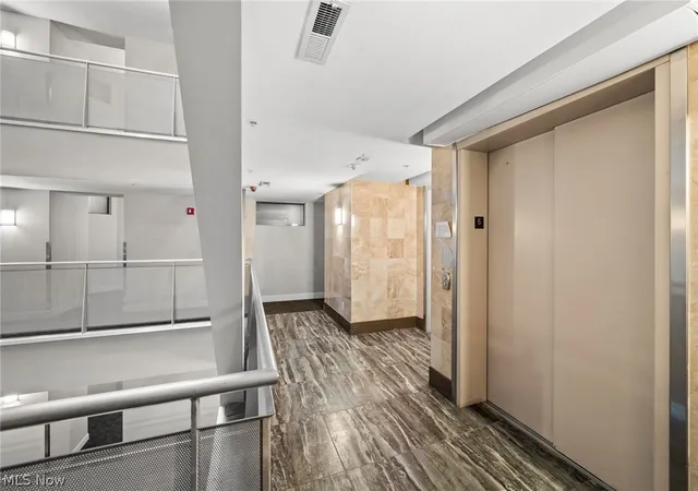 2nd image of 1237 Washington Ave #601, Cleveland, OH 44113 | MLS# 5210132