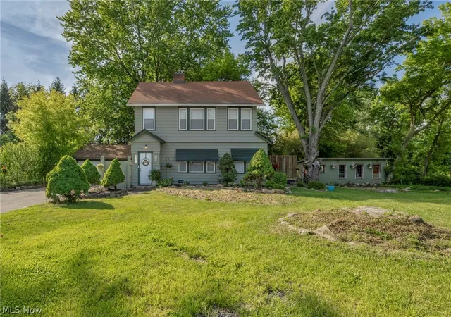 Photo 1 of Single family home for sale at 33852 Ctr Ridge Rd, North Ridgeville, OH 44039 | MLS# 5209834 | Listing updated on 2026-08-31