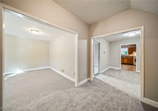 4th image of 585-583 E Buchtel Ave, Akron, OH 44304 | MLS# 5210018