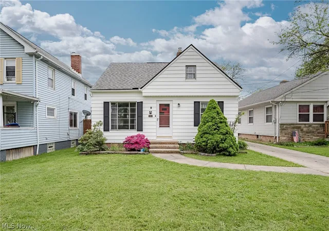 Photo 1 of Single family home for sale at 11104 Mccracken Rd, Cleveland, OH 44125 | MLS# 5209364 | Listing updated on 2026-05-14