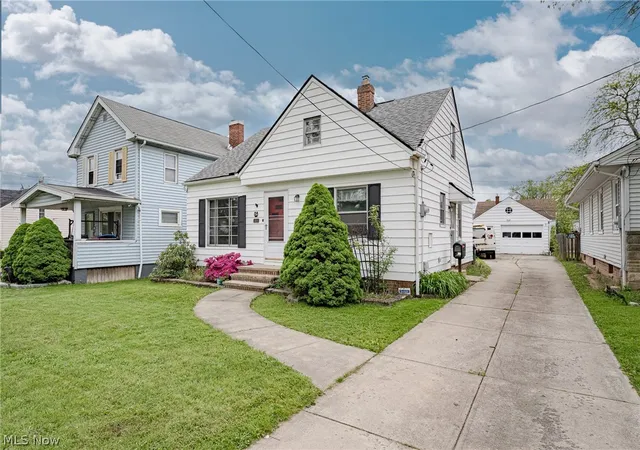 Photo 2 of Single family home for sale at 11104 Mccracken Rd, Cleveland, OH 44125 | MLS# 5209364 | Listing updated on 2026-05-14