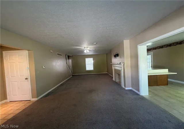 3rd image of 600 Schultz St #A & B, Parkersburg, WV 26101 | MLS# 5209236