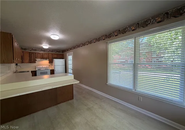 4th image of 600 Schultz St #A & B, Parkersburg, WV 26101 | MLS# 5209236