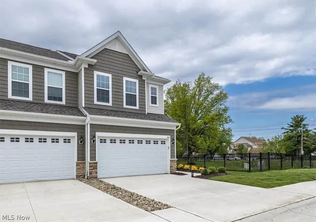 27th image of 1616 Merlot Ln, Westlake, OH 44145 | MLS# 5210354