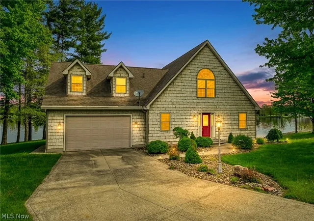 1st image of 483 Owl Pt, Roaming Shores, OH 44084 | MLS# 5209626