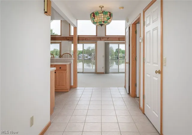 5th image of 483 Owl Pt, Roaming Shores, OH 44084 | MLS# 5209626
