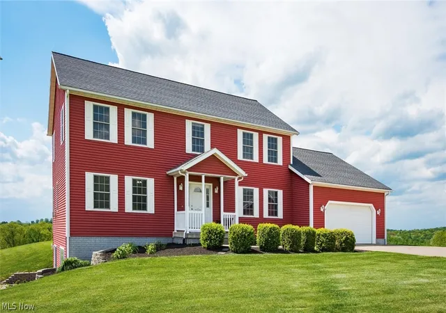 Homes for sale in Frazeysburg, OH | 6805 Old Stagecoach Rd, Frazeysburg, OH 43822 | MLS# 5210356