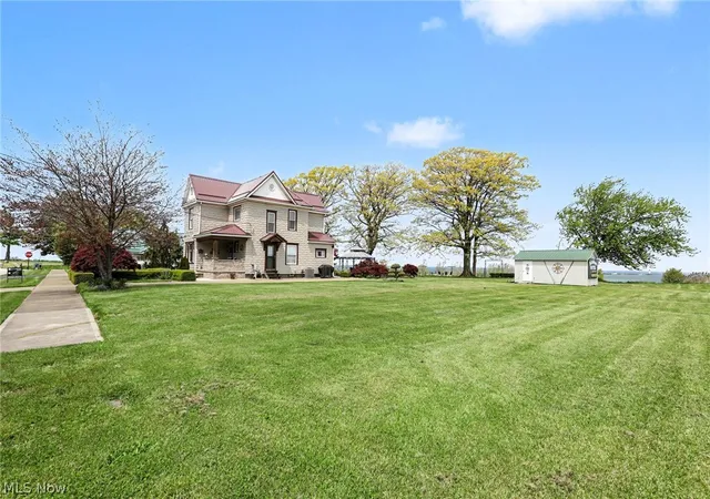3rd image of 290 Park Ave, Conneaut, OH 44030 | MLS# 5210244