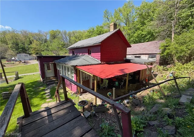 Homes for sale in East Liverpool, OH | 1921 Smithfield St, East Liverpool, OH 43920 | MLS# 5210055