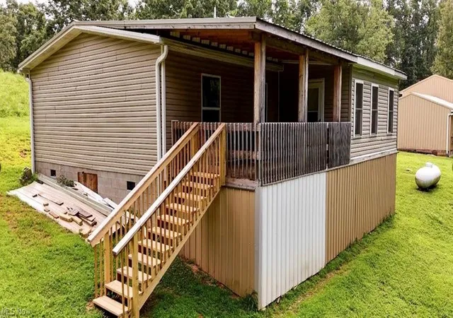 3rd image of 960 Kerby Ridge Rd, Arnoldsburg, WV 25234 | MLS# 5210278