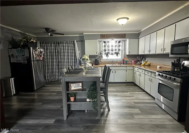 Photo 3 of Single family home for sale at 1745 E 3rd Street, Salem, OH 44460 | MLS# 5210501 | Listing updated on 2026-07-09
