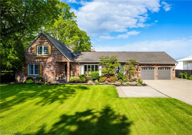 Photo 1 of Sale Pending at 4802 Center Rd, Avon, OH 44011 | MLS# 5210273 | Listing updated on 2026-08-28