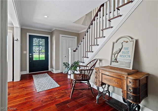 Photo 3 of Sale Pending at 4802 Center Rd, Avon, OH 44011 | MLS# 5210273 | Listing updated on 2026-08-28