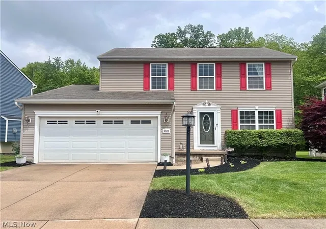 1st image of 10523 Herrington Dr, Aurora, OH 44202 | MLS# 5210420