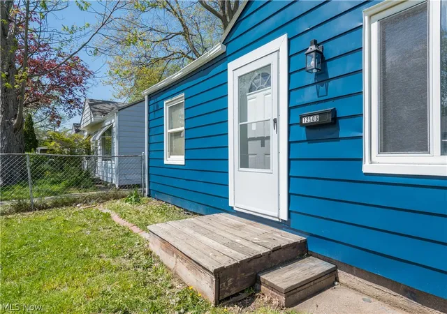 Photo 3 of Single family home for sale at 12506 Matherson Ave, Cleveland, OH 44135 | MLS# 5204333 | Listing updated on 2026-07-03