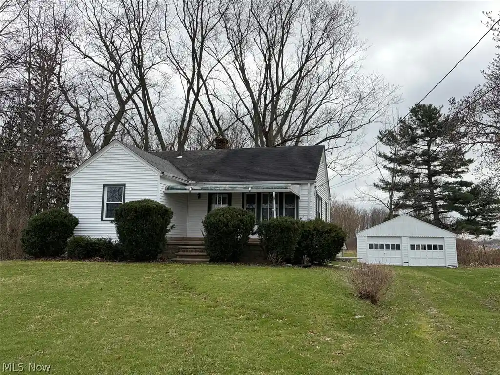 Photo 1 of Sale Pending at 41345 Griswold Rd, Elyria, OH 44035 | MLS# 5210648 | Listing updated on 2026-10-10